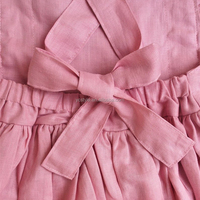 Robe d'été en coton pour fille, style parfumé, type A, avec poignets en dentelle et motifs doux, idéale pour l'export.