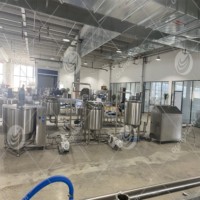 Machine à mélanger automatique ORME pour la production de crème, de pâte à gâteau et de guimauves, avec fonction d'aération continue pour la crème.