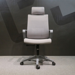 Chaise de bureau exécutive à dossier haut, pivotante et à roulettes, longue durée de vie, prix compétitif - Product Image 6