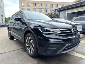 Volkswagen <span class=keywords><strong>Tiguan</strong></span> L 300TSI 2WD Smart SUV <span class=keywords><strong>2023</strong></span> Usado, Solo 5000 KM, Pintura Original Totalmente Metálica, Sin Accidentes - Product Image 3