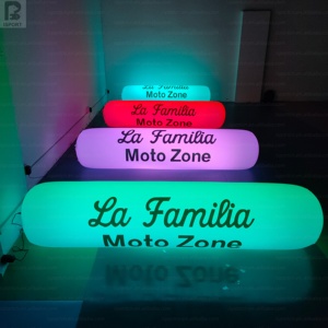 Colonne gonflable géante LED RGB de 1,5 m à 2 m, personnalisable avec logo, pour événements, installations artistiques, décorations et fêtes - Product Image 4