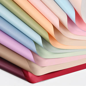 Papier d'emballage pour bouquet de fleurs imperméable bicolore de couleur unie de style coréen entier Papier d'emballage pour roses - Product Image 1