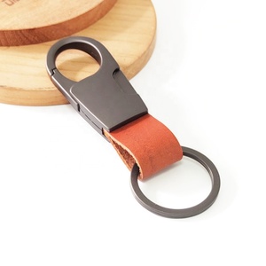 Wholesale Light Weight Blank Design Fashion Customized Metal Custom Designer Keyring Key Chains Ring Bulk Leather Keychain - Product Image 1