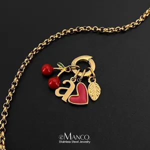 Collier en acier inoxydable eManco Fashion, style Y2K ludique, avec breloque initiale cerise <span class=keywords><strong>rouge</strong></span> et cœur, vente en gros - Product Image 1