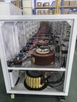 Regulador de Voltaje CA Trifásico de Cobre SVC Serie SBW de 30kVA, Venta Directa de Fábrica, con Alta Confiabilidad y Durabilidad