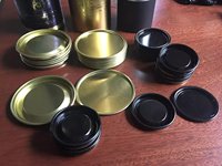 Vente Flash : Bouchon à vis rond en aluminium anti-déversement personnalisable, 38mm-89mm, qualité alimentaire pour bocaux, bouteilles et contenants, avec logo personnalisé