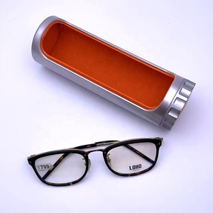 Étuis à <span class=keywords><strong>lunettes</strong></span> cylindriques de luxe au design unique, avec interrupteur rotatif, support pour <span class=keywords><strong>lunettes</strong></span>, boîte d'emballage pour <span class=keywords><strong>lunettes</strong></span> optiques - Product Image 6