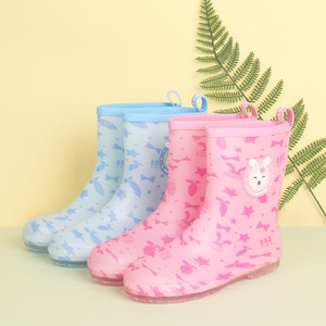 Bottes de pluie pour enfants avec motifs de dessins animés, en tissu coton, bottes d'eau pour étudiants, semelle antidérapante, chaussures en caoutchouc résistantes à l'eau - Product Image 1