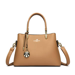 Sac à main pour femme en cuir PU de haute qualité, avec fonction antivol, design durable, polyester, décontracté, luxueux, décoration à rivets. - Product Image 4