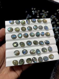 Lot de pierres précieuses en labradorite de qualité supérieure, taille rose, formes variées, pour la fabrication de bijoux, prix en gros - Product Image 6