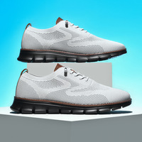 Tren Mode Musim Panas 2026 Sepatu Lari Bernapas Trendy Berbahan Mesh Ukuran Besar Sepatu Olahraga Kasual