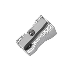 Taille-crayon miniature en alliage d'aluminium à un trou biseauté, modèle standard n° 1002, pour étudiants - Product Image 3
