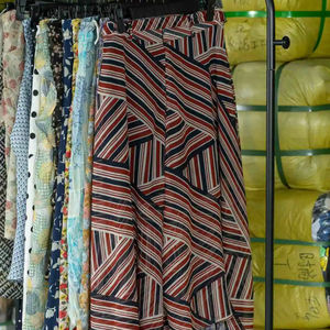 SH08 Camisetas Económicas de Segunda Mano <span class=keywords><strong>para</strong></span> Mujer, Pantalones Casuales <span class=keywords><strong>para</strong></span> Hombre, Faldas de Chifón, Prendas Versátiles de Segunda Mano <span class=keywords><strong>para</strong></span> Mujer, Faldas Vaqueras <span class=keywords><strong>para</strong></span> el Mercado - Product Image 1