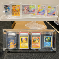 Présentoir de cartes en acrylique anti-poussière pour collection de cartes à collectionner
