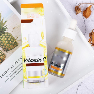 Esencia Facial Garnier con Vitamina C de 30 ml, Niacinamida, Reduce Poros, Ilumina y Aclara las Manchas - Product Image 1