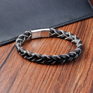Bracelet en cuir tressé double couche fait main pour homme, cuir de vachette noir et acier inoxydable - Product Image 2