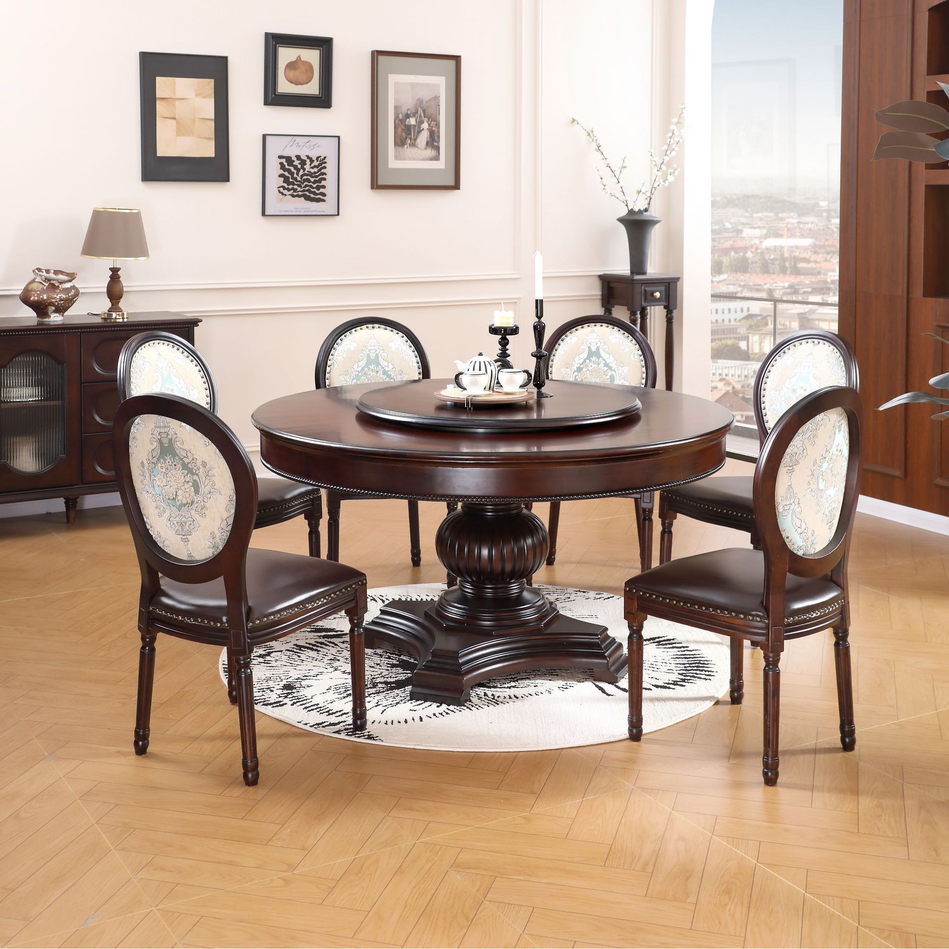 Single table [vintage chestnut color] comes with a spinning wheel