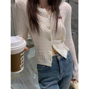 2025 automne décontracté Style coréen col rond haut cerise brodé crème solaire surchemise mince tricoté Cardigan veste - Product Image 2