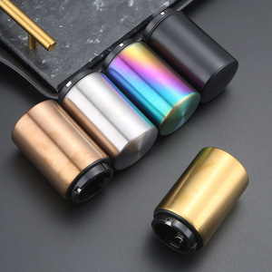 Apribottiglie Automatico a Pressione con Logo Personalizzato, Apribottiglie Magnetico per Vino e Birra per Feste - Product Image 3