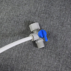 Válvula de bola de 3 vías con conector roscado de 3/4 pulgadas para conexión de tubería de PE para purificador de agua - Product Image 3