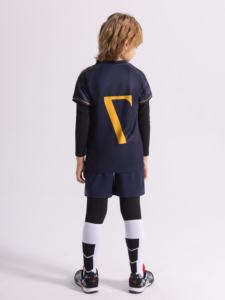 4 Pezzi Tute da <span class=keywords><strong>Calcio</strong></span> Personalizzate di Alta Qualità per Bambini N.7, Vendita all'Ingrosso, Nuovo Servizio di Taglio Automatizzato per Ragazzi - Product Image 6