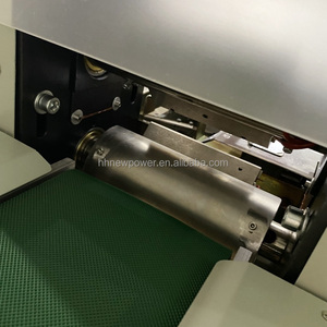 Machines d'emballage multifonctions Coretamp : Machine d'emballage horizontale pour croissants, scellage trois côtés, en promotion - Product Image 4