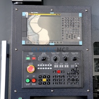 Tour CNC à lit incliné 3 axes TCK800, course de 400 mm, pour le tournage de haute précision de pièces de moto et de disques électroniques