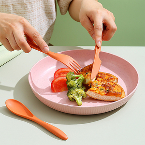 Ensemble d'ustensiles de pique-nique réutilisables avec étui, fourchettes, cuillères et couteaux portables en plastique PP pour le camping, pour enfants et adultes - Product Image 5