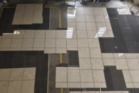 Carreaux de marbre beige Ultraman neufs, directement de l'usine Perfectstone, avec finition polie haute brillance pour les murs et sols de villas et d'hôtels de luxe