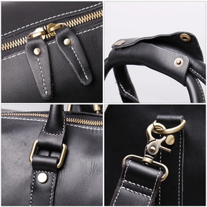 Borsa da Viaggio in Vera Pelle con Logo Personalizzabile, Borsone Sportivo per Weekend e Pernottamenti, per Attività all'Aperto - Product Image 4