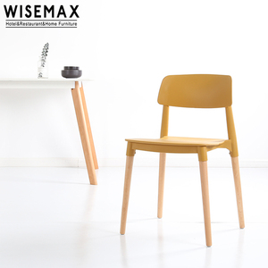 WISEMAX FURNITURE <span class=keywords><strong>Sedie</strong></span> in Plastica di Alta Qualità con Seduta in PP, <span class=keywords><strong>Sedie</strong></span> Impilabili per Sala da Pranzo con <span class=keywords><strong>Gambe</strong></span> in <span class=keywords><strong>Legno</strong></span> Massello - Product Image 6