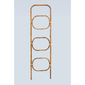 ชั้นวางของตกแต่งบ้านทรงบันไดหวายคุณภาพสูง ขายส่งสำหรับตกแต่งบ้าน ห้องนั่งเล่นสมัยใหม่ และสำนักงาน - Product Image 1