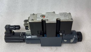 Plc <strong>Ergotech</strong>/rexrowbrth 4wree 6 W32-22/g24k31/wbra1v=de Proportional Valve. for Warranty Product - Product Image 2