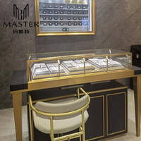 Vitrine de présentation en verre trempé MASTER 150*55*105cm avec éclairage LED, comptoir de présentation de bijoux de luxe en or avec serrure et dessus blanc