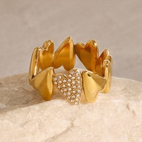 Neue Modeschmuck-Kollektion: Wasserdichte Edelstahl-Ringe mit 18K Gold-Beschichtung, Hypoallergen, mit Diamant-Zirkonia-Herz für Damen