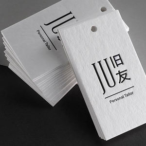 Etiqueta colgante de ropa personalizada de papel gris grueso de alta calidad, etiqueta colgante oscilante, etiqueta en relieve, etiqueta de <span class=keywords><strong>precio</strong></span> para ropa vaquera con cuerda - Product Image 4