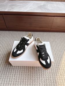 Nouvelles chaussures décontractées pour hommes, style polyvalent, respirantes, rétro, chaussures de marche, mode, caoutchouc plat, antidérapantes, chaussures de marche en plein air - Product Image 5