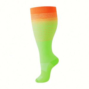 <span class=keywords><strong>Chaussettes</strong></span> anti-fatigue, antibactériennes, à séchage rapide pour femmes, longueur genou, hiver, colorées, en nylon et soie, avec logo, grandes tailles, pour personnes corpulentes - Product Image 6