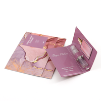 Cartes de testeur de parfum de pulvérisation de 2ml imprimées de logo de marques personnalisées à bas quantité minimale de commande Mini carte d'échantillon de parfum