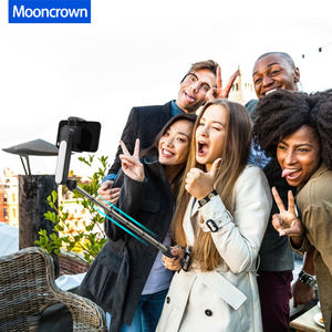 Cardán giratorio de mano <span class=keywords><strong>L09</strong></span>, <span class=keywords><strong>estabilizador</strong></span> de vídeo para teléfono con luz Led, palo de Selfie inalámbrico, trípode, novedad de 2022 - Product Image 5