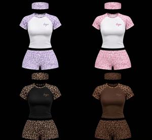 Set Estivo da Donna di Alta Qualità: Pantaloncini Pieghevoli, Fascia per Capelli, Magliette in <span class=keywords><strong>Cotone</strong></span> con LOGO, Motivo Tinta Unita, Lunghezza al Ginocchio, Set 2 Pezzi - Product Image 2