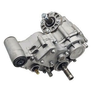 オデス800 UTV ATV X2 X4 ドミネーター レイダー アサイラン 800 ODES V-Twin 800 2011-2021 OEM 21040200000用ギアボックス - Product Image 1