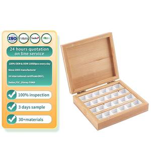 Étui de plateau de <span class=keywords><strong>palette</strong></span> de peinture aquarelle <span class=keywords><strong>en</strong></span> bois avec 24 pièces grilles de demi-casseroles lavables blanches fournitures d'art professionnelles pour les voyages d'artistes - Product Image 1