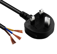Kabel Daya tiga cabang UK massal 250V PVC Insulated IEC C13/C14 Plug untuk Komputer & peralatan kantor