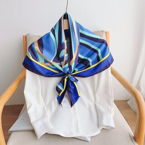 Pañuelo Cuadrado de Seda Sintética para Mujer, con Logotipo Personalizado, Impresión OEM/ODM, Directo de Fábrica - Product Image 2