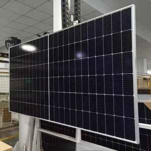 Panel Surya Dual Glass N-Type PERC Bingkai Perak 550W 580W 590W 600W Efisiensi Tinggi 23,22% Tahan Cuaca Garansi 30 Tahun - Product Image 1