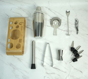 Vente en gros de 12 pièces ensemble shaker à <span class=keywords><strong>cocktail</strong></span> <span class=keywords><strong>kit</strong></span> de barman <span class=keywords><strong>kit</strong></span> d'outils de bar à domicile avec support outils de <span class=keywords><strong>cocktail</strong></span> cadeaux de bar en acier inoxydable - Product Image 6