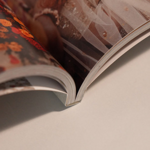 ผู้ผลิตขายส่งราคาถูก แคตตาล็อกงานแต่งงานใหม่เอี่ยม พิมพ์หนังสือ โบรชัวร์ ปกแข็ง เย็บเข้าเล่ม ฟิล์มเคลือบ - Product Image 6