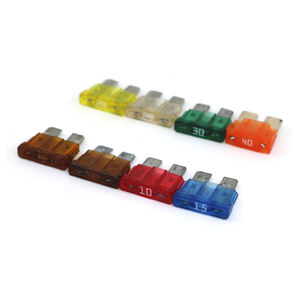 Nouvelle tendance bloc de batterie robinet étanche Marine 12 voies Auto support <span class=keywords><strong>automobile</strong></span> relais 125A lame de voiture 12V boîte à fusibles pour Mercedes Benz - Product Image 3