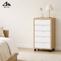 Chariot de rangement à roulettes en chêne clair avec cinq tiroirs blancs et roulettes pour chambre à coucher, emballage plat